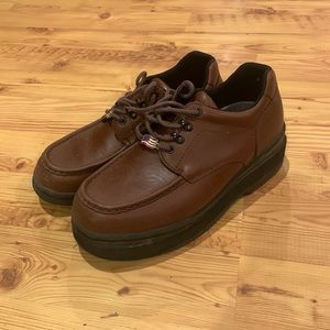 Red wing shoes maxum lite